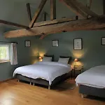 La Tour De La Chapelle Holiday home