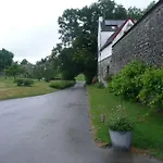 La Tour De La Chapelle Couthuin