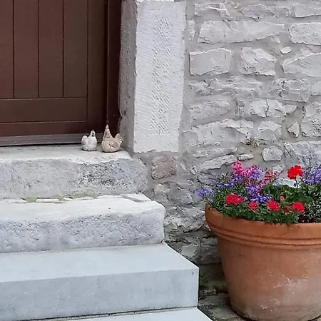 La Tour De La Chapelle Casa de Férias